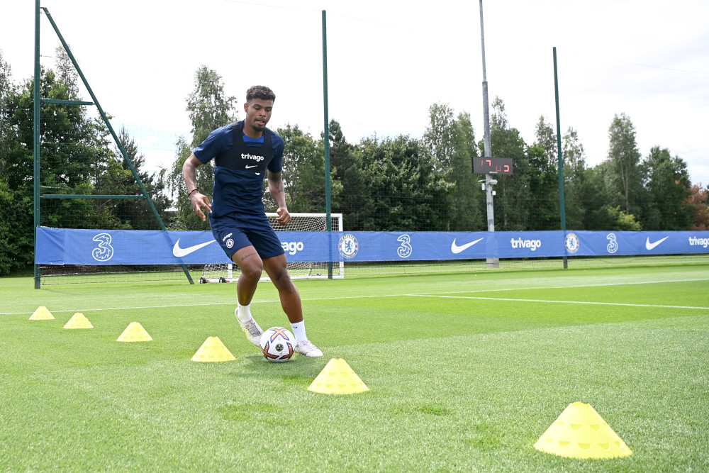 Nigerian youngstar starts training with Chelsea at Cobham