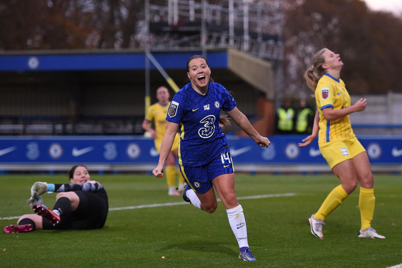 Fran Kirby プロフィール 公式サイト チェルシー フットボールクラブ