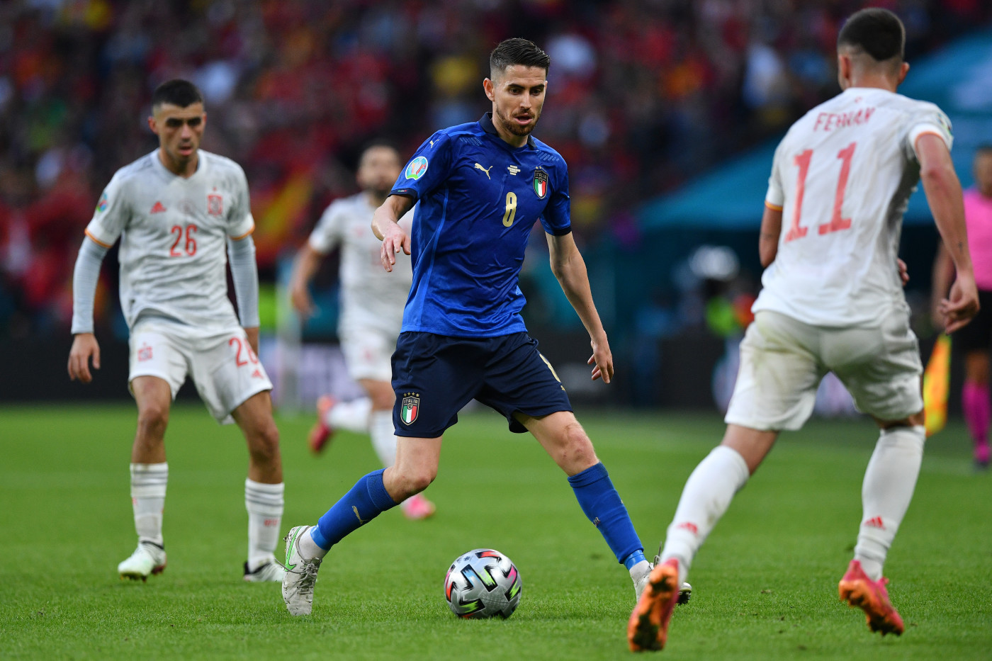 メディアウォッチ チェルシーがカマヴィンガに関心 マンチーニがヴィアッリを称賛 ジョルジーニョの能力を評価するレドナップ ニュース 公式サイト チェルシー フットボールクラブ