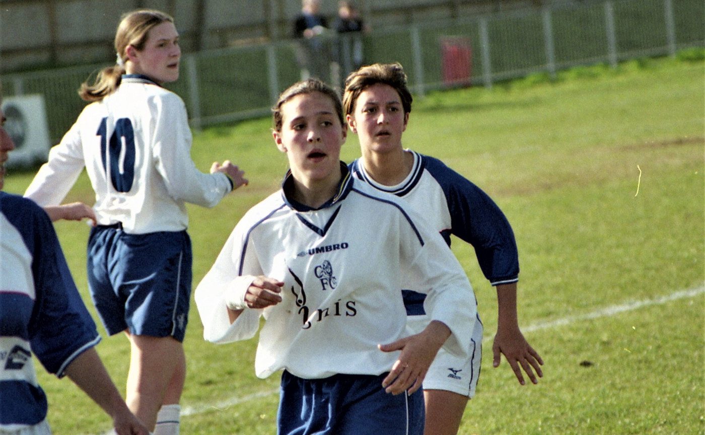 Hayes Inducted Into First Ever Wsl Hall Of Fame News Official Site Chelsea Football Club