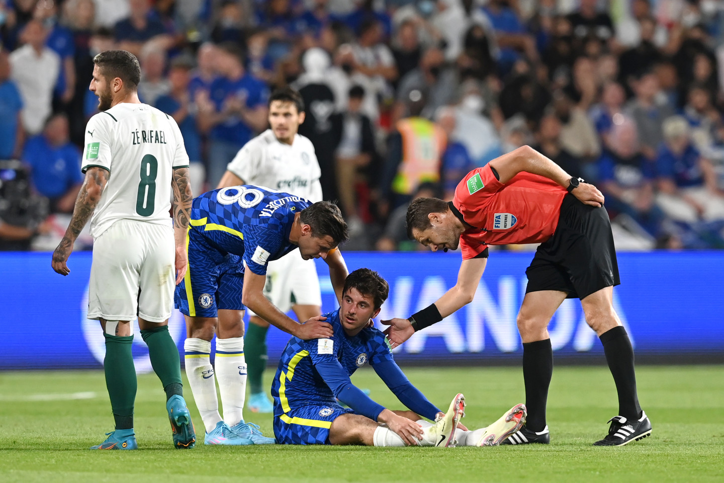 マウントの怪我の状況を明かすトゥヘル ニュース 公式サイト チェルシー フットボールクラブ マウントの怪我の状況を明かすトゥヘル ニュース 公式サイト チェルシー フットボールクラブ