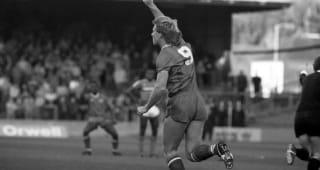 PORTMAN ROAD, IPSWICH, NOVEMBER 2ND 1985 : Ipswich Town 0 v Chelsea 2. Kerry Dixon celebrate's his goal. 