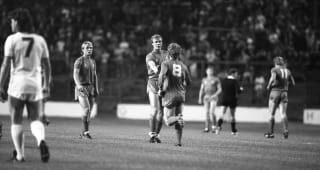 OCTOBER 2ND 1985 : Chelsea 3 v Portsmouth 0. Full Members' Cup. Chelsea's Kerry Dixon and Micky Hazard