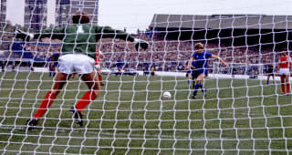 STAMFORD BRIDGE, UK - 21ST SEPT 1985. Chelsea 2 v Arsenal 1. Nigel Spackman scores from the penalty spot. 