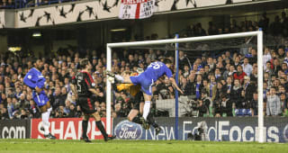 Thursday STAMFORD BRIDGE, UK : APRIL 6TH 2005. John Terry during the Chelsea v Bayern Munich, UEFA Champions League Quarter-final First Leg at Stamford Bridge, the game in a 4-2 win for Chelsea