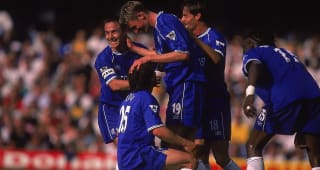 14 May 2000:  Chelsea celebrate during the Premier League match against Derby County at Stamford Bridge in London.  Chelsea won the match 4-0. \ 