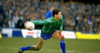 1986:  Chelsea goalkeeper Steve Francis in action during a Canon League Division One match against West Ham United at Stamford Bridge in London. West Ham United won the match 4-0. \ 