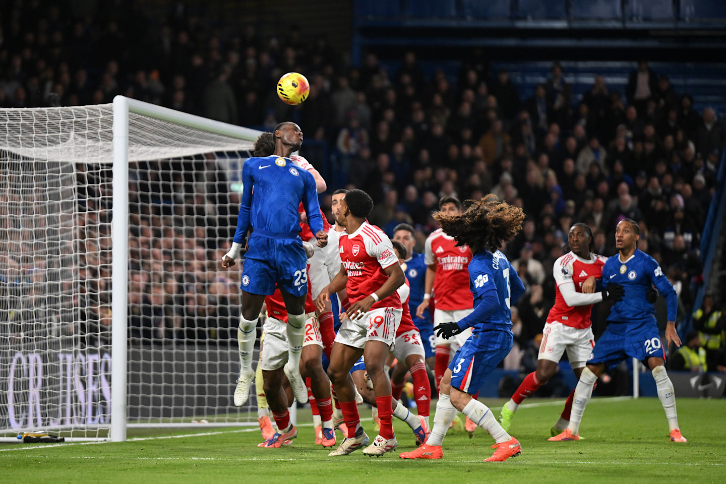 https://img.chelseafc.com/image/upload/f_auto%2Cw_1440%2Cc_fill%2Cg_faces%2Cq_90/editorial/match-reports/2025-26/Arsenal%20H/Trevoh_Chalobah_goal_vs_Arsenal.jpg