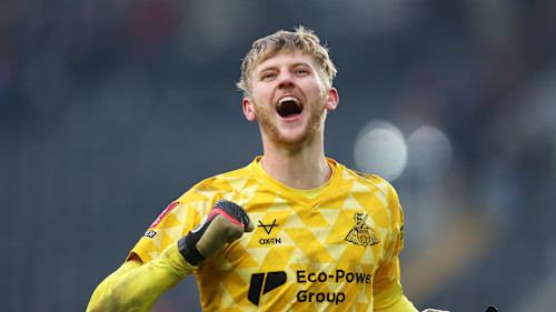 Sharman Lowe Doncaster GettyImages 2193542215