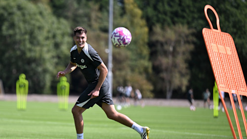 Aaron Anselmino | Tag | Official Site | Chelsea Football Club
