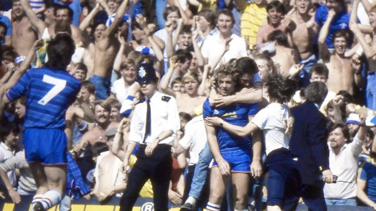 Mens Second Division 1983 84