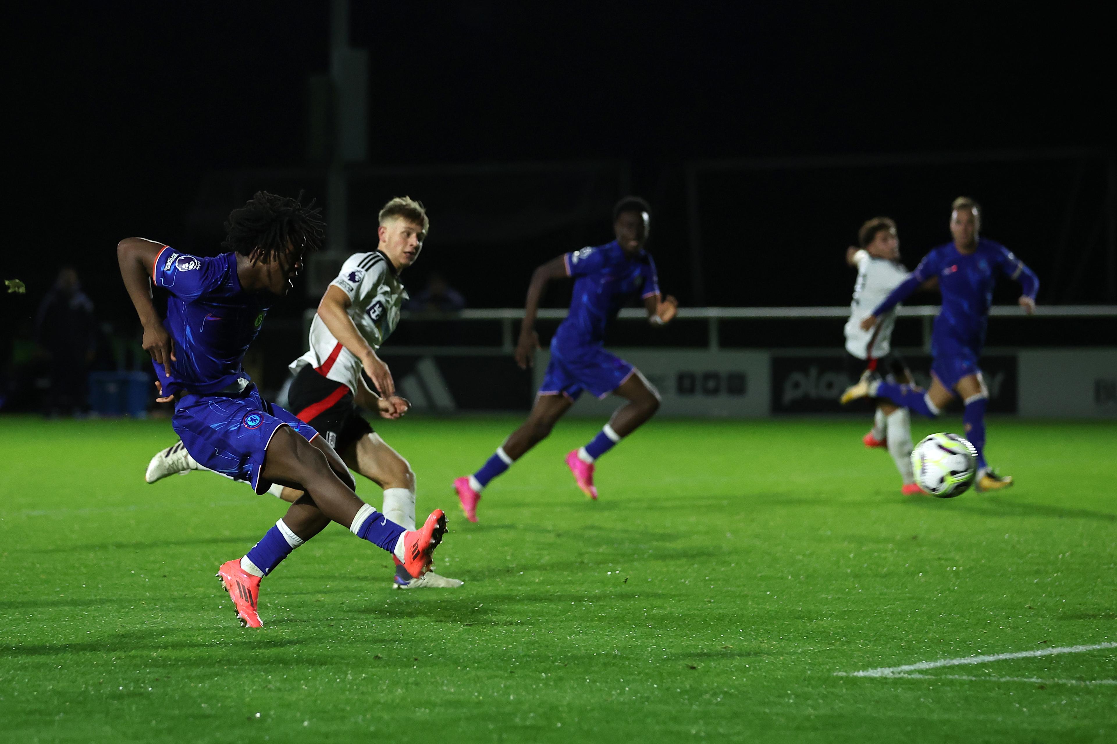 Shim Mheuka celebrates his first Chelsea Under-21 goal against Fulham