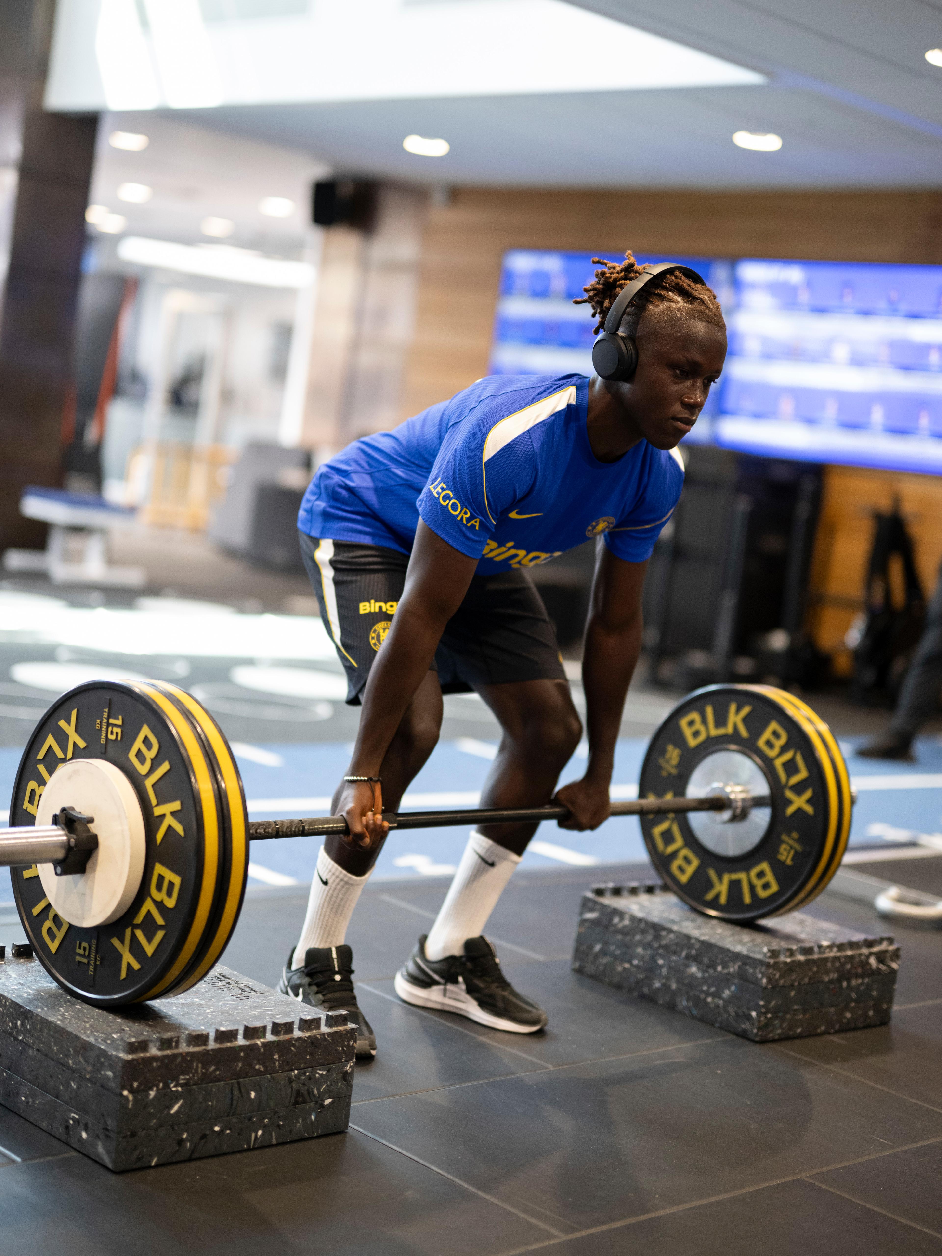 Geovany Quenda deadlifts during strength testing on his first day at Chelsea
