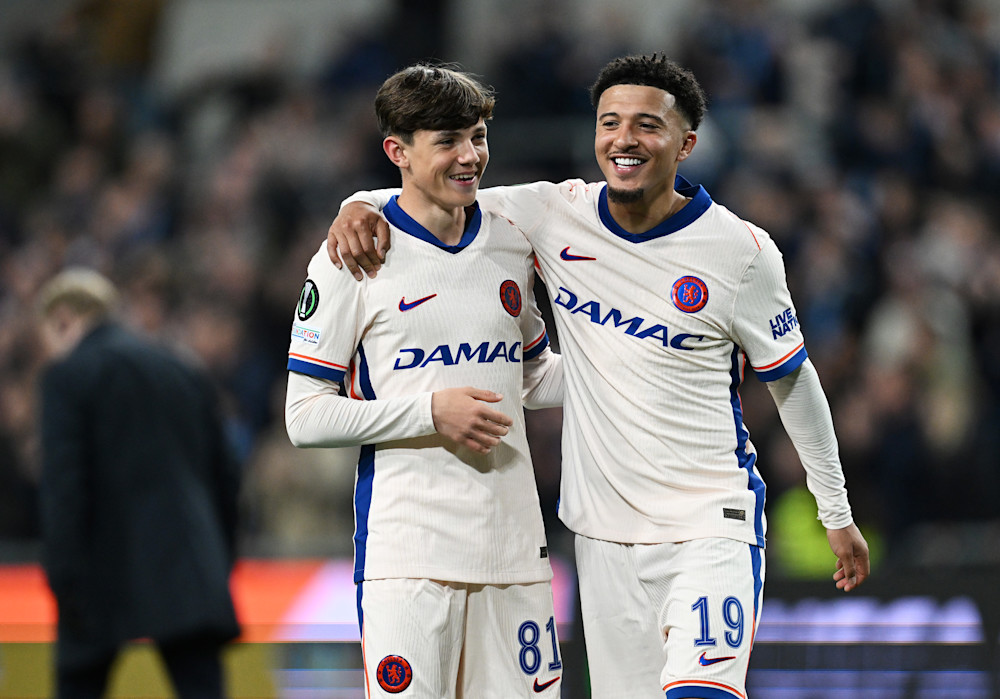 Reggie Walsh celebrujący zwycięstwo z Jadonem Sancho, zdjęcie Chelsea FC