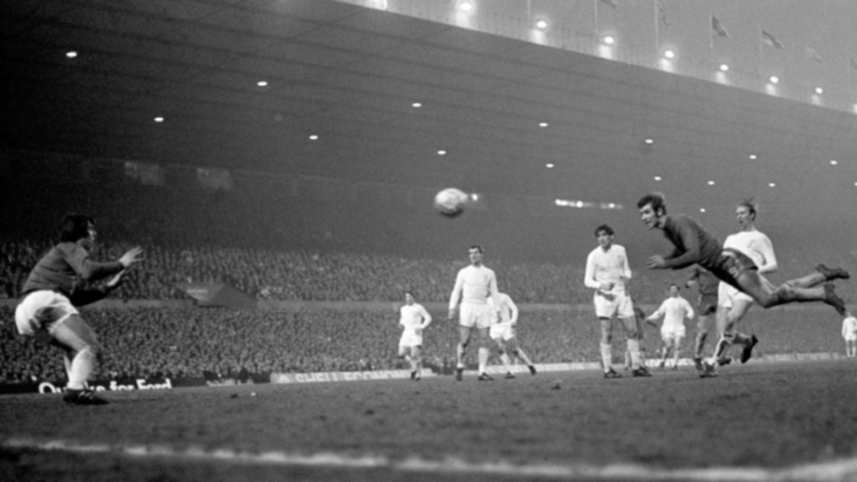 Osgood's iconic diving header