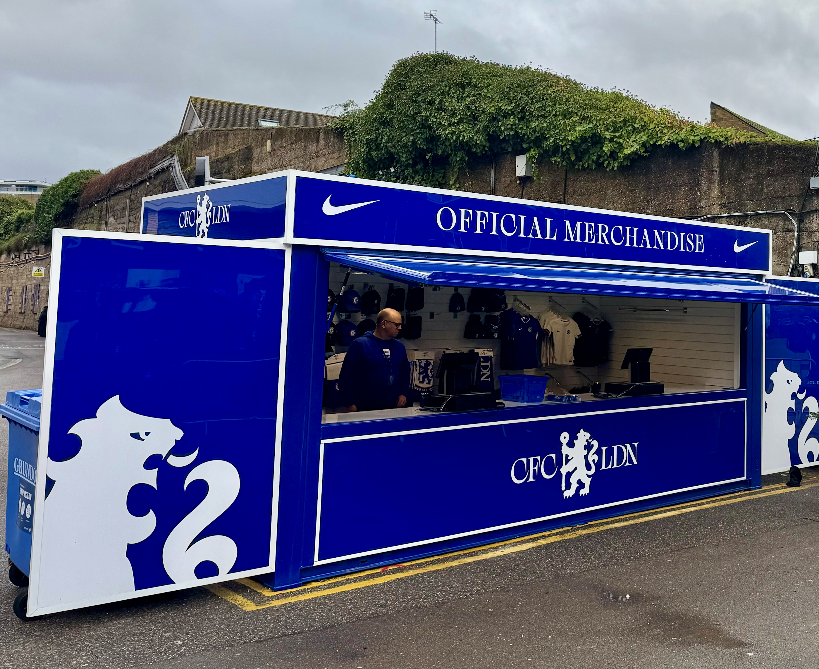 Chelsea merchandise | Official Site | Chelsea Football Club
