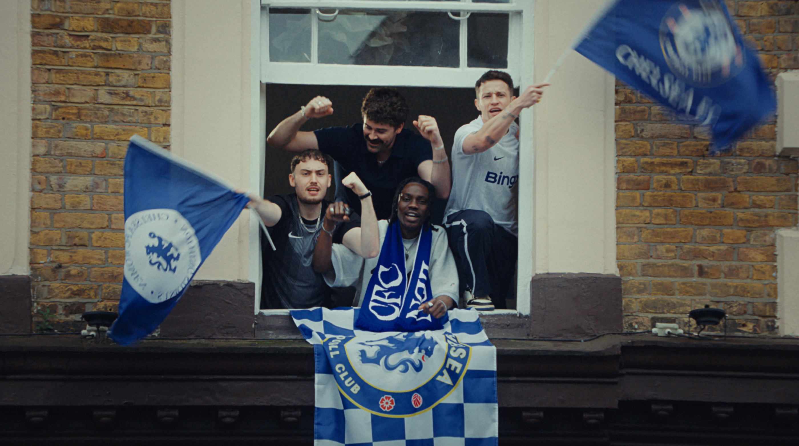 Chelsea Fans Singing Carefree