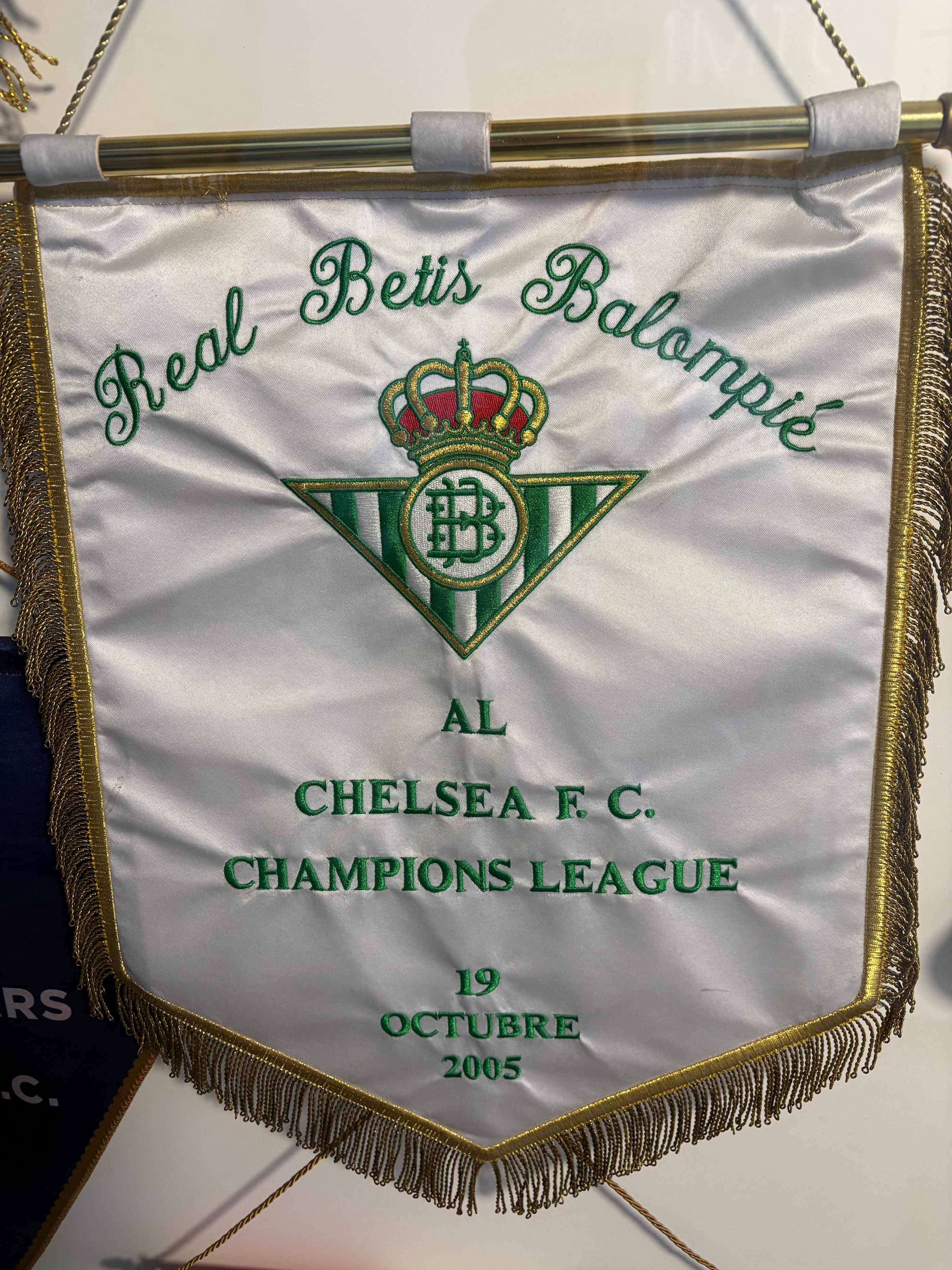 Fanion Banderin Betis Balompie Séville Espagne 9x11cm - Drapeau Supporteur