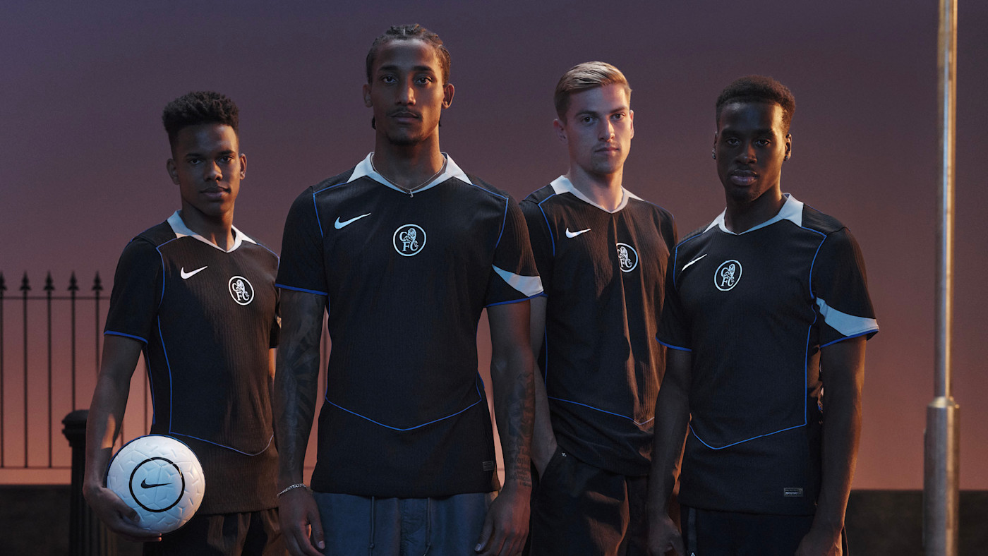 Gallery: New Blues showcase Nike T90 third kit! | News | Official Site |  Chelsea Football Club