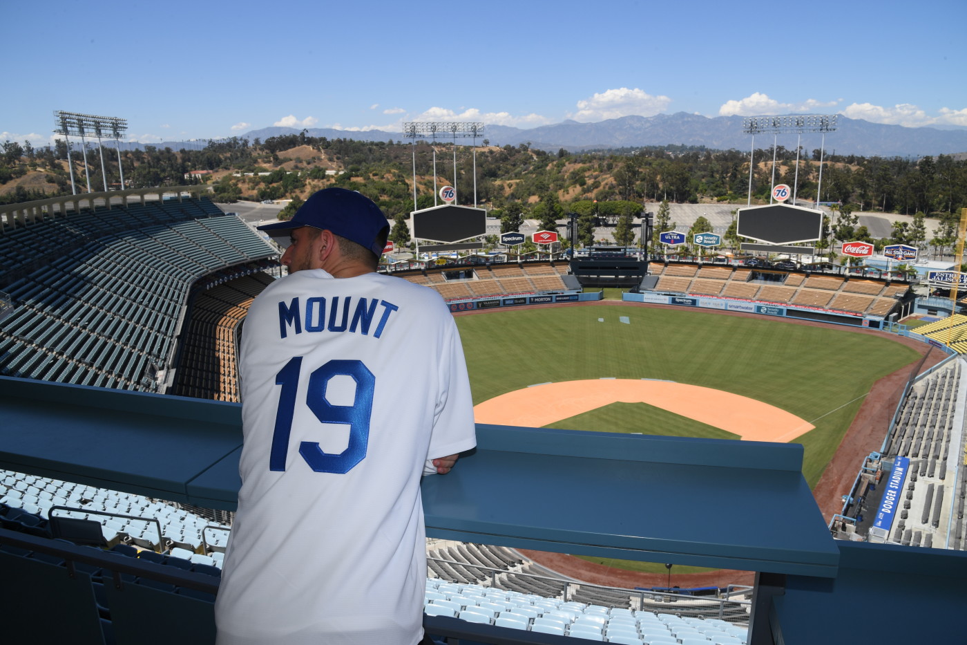 Chelsea F.C. Visits Dodger Stadium 