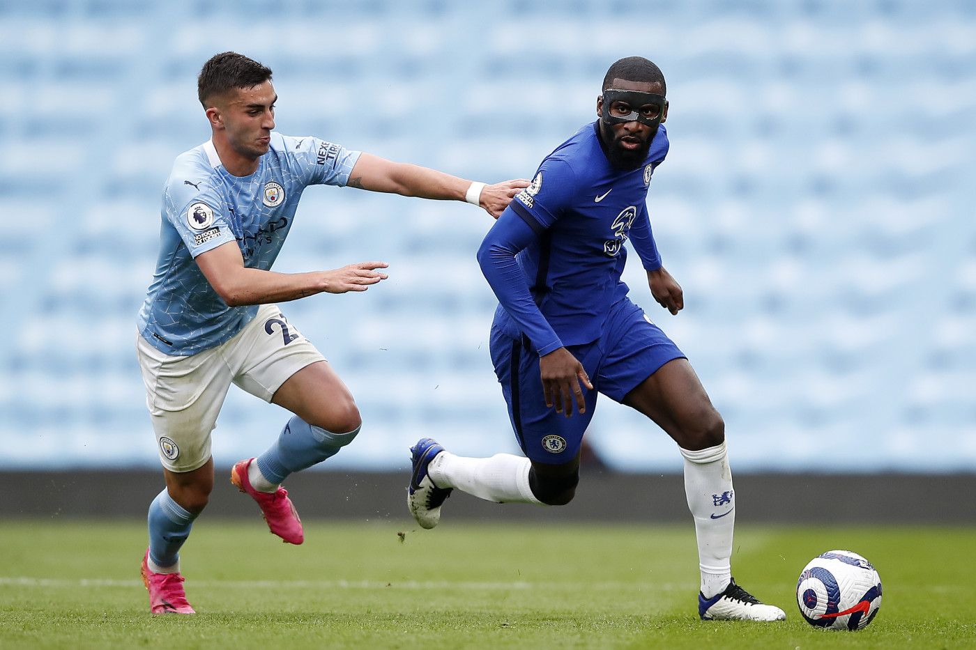 Rüdiger faz dois gols de cabeça, e Chelsea arranca empate com Leicester  fora de casa, futebol inglês