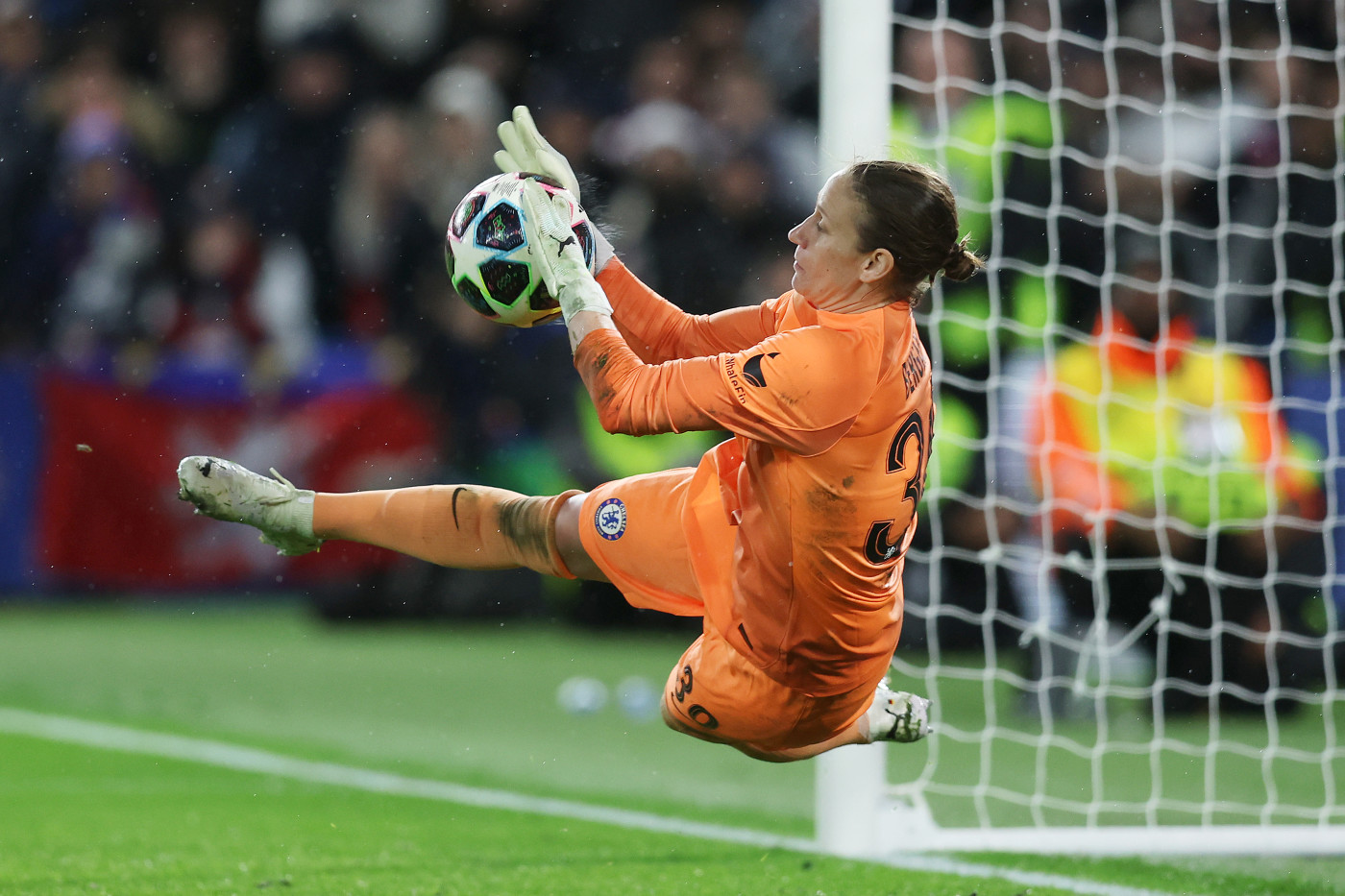 Chelsea 1-2 Lyon (2-2 agg, 4-3 pens): Blues win dramatic penalty shootout