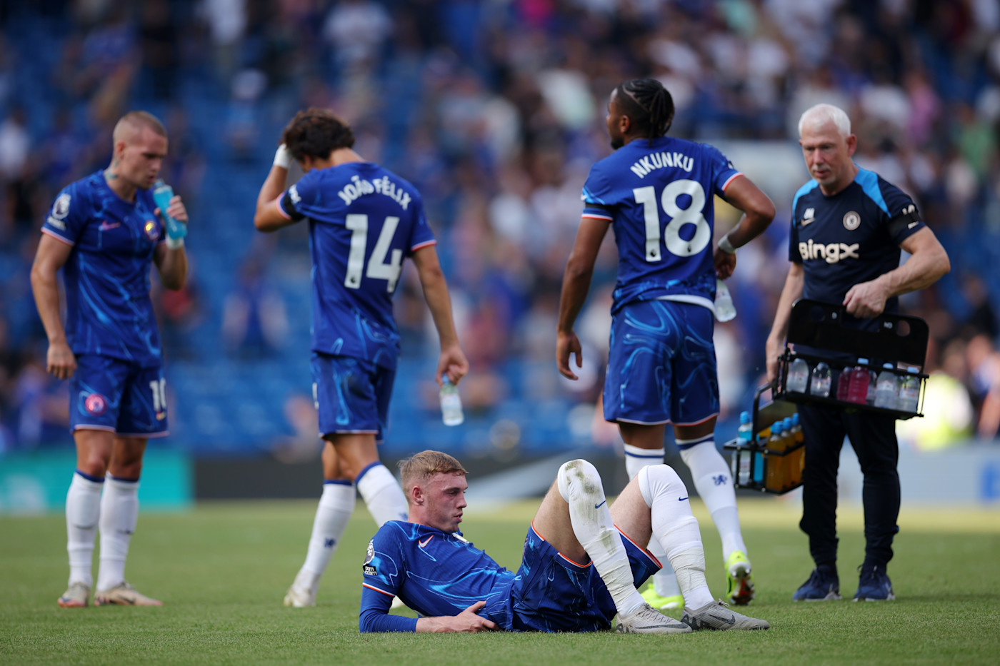 Chelsea_players_disappointed_vs_Crystal_