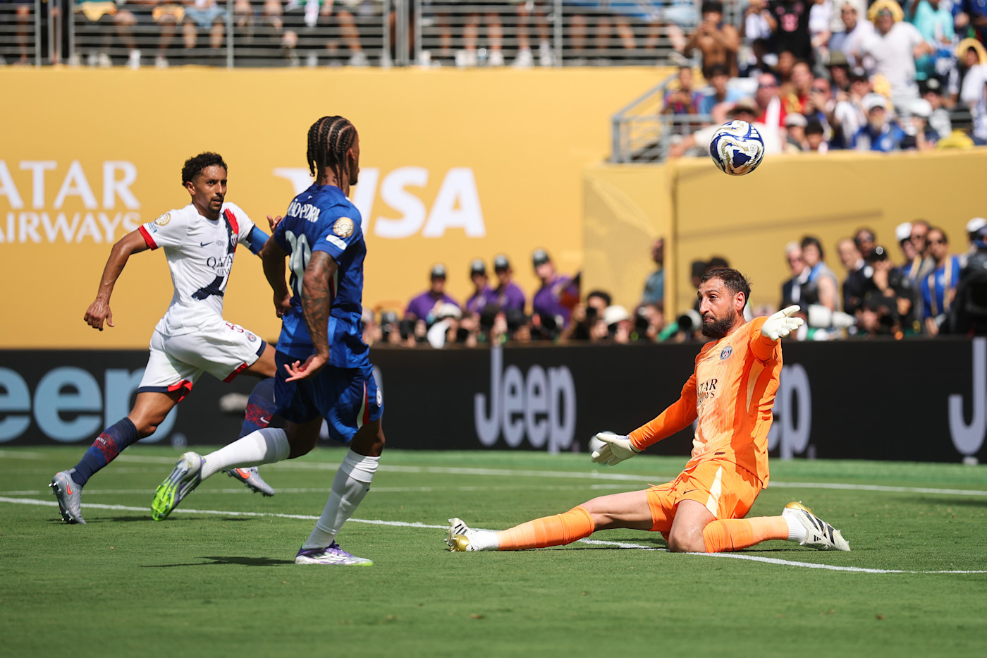 Joao Pedro adds his name to the scoresheet with a great finish