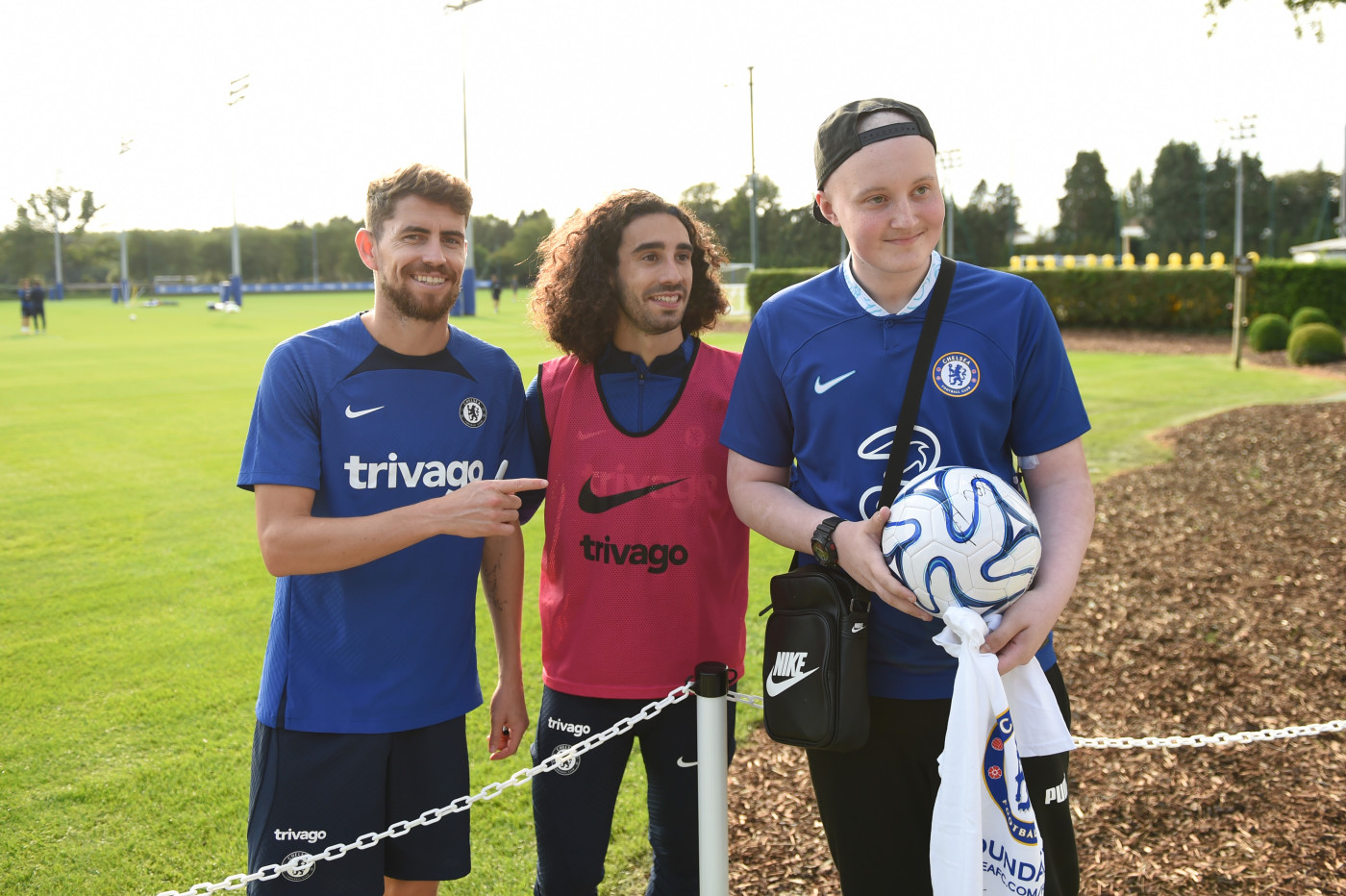 Chelsea FC and Nike launch 23/24 trainingwear as players return to Cobham, News, Official Site