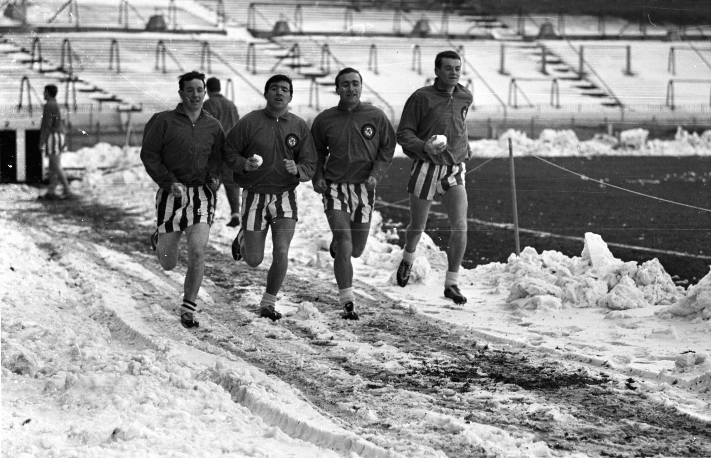 John Boyle, Terry Venables, Ron Harris and Eddie McCreadie train at a snowy Stamford Bridge 10 days before the first leg of the League Cup final was played there