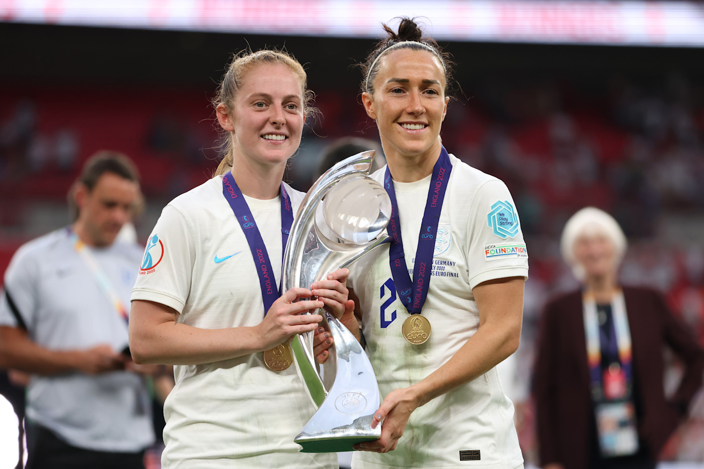 Blues stars Keira Walsh and Lucy Bronze with the Euro 2022 trophy