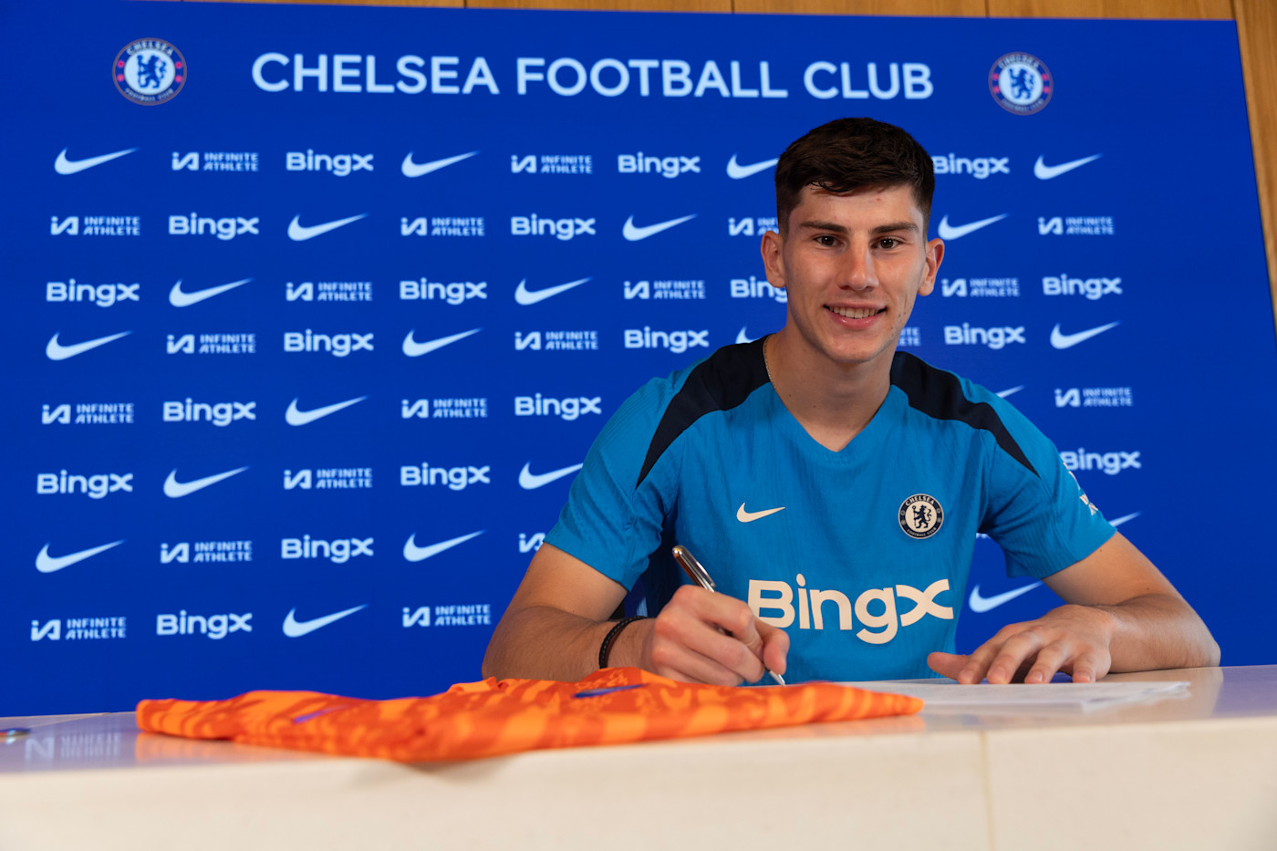 Mike Penders to join Chelsea | News | Official Site | Chelsea Football Club
