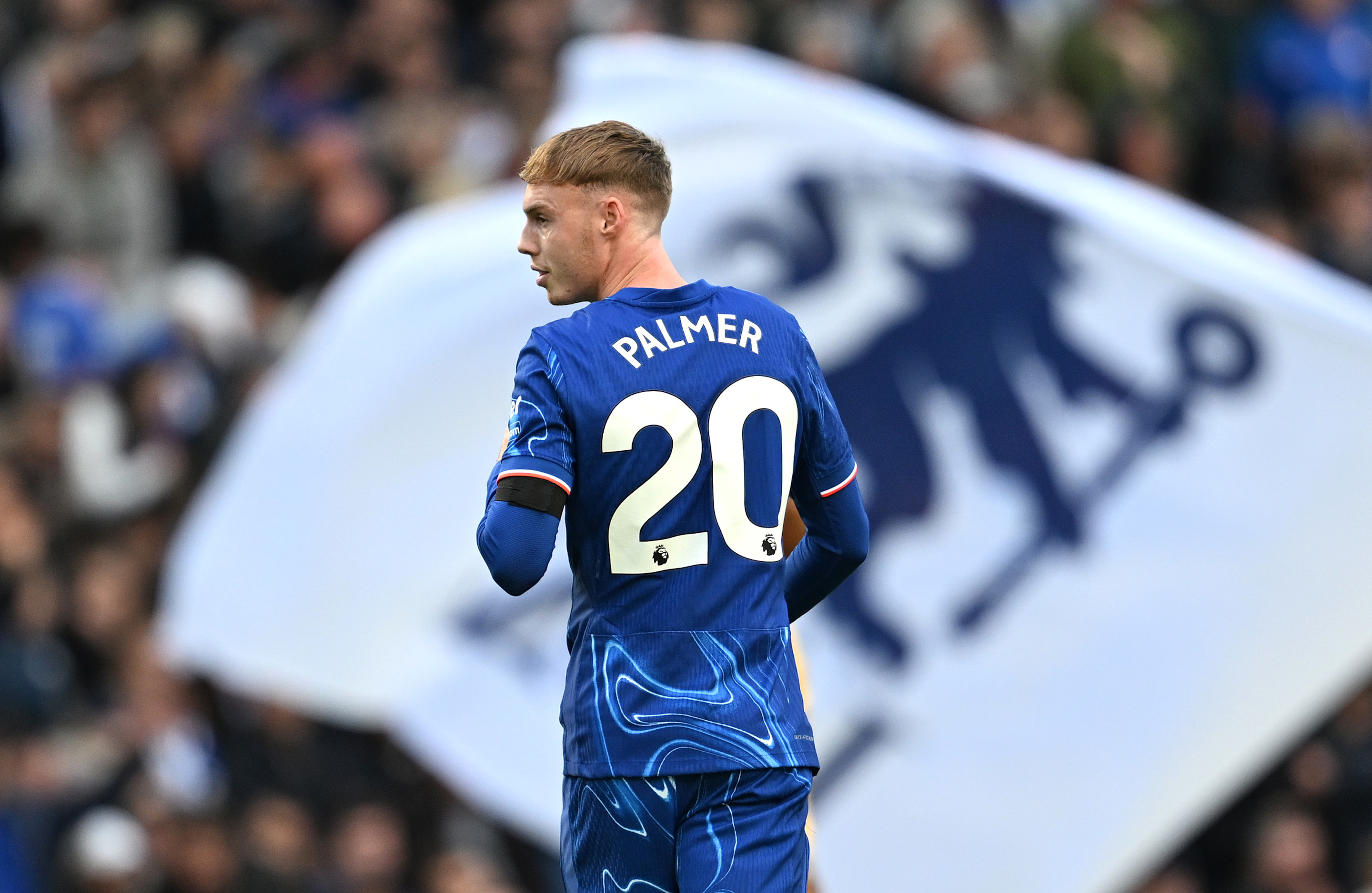 Win a Chelsea shirt signed by Cole Palmer! | News | Official Site