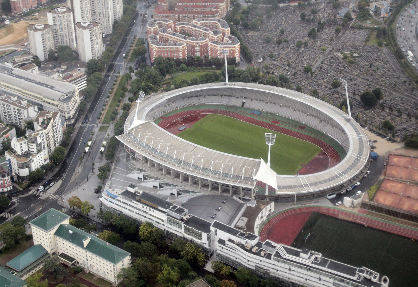 Paris sales fc stadium