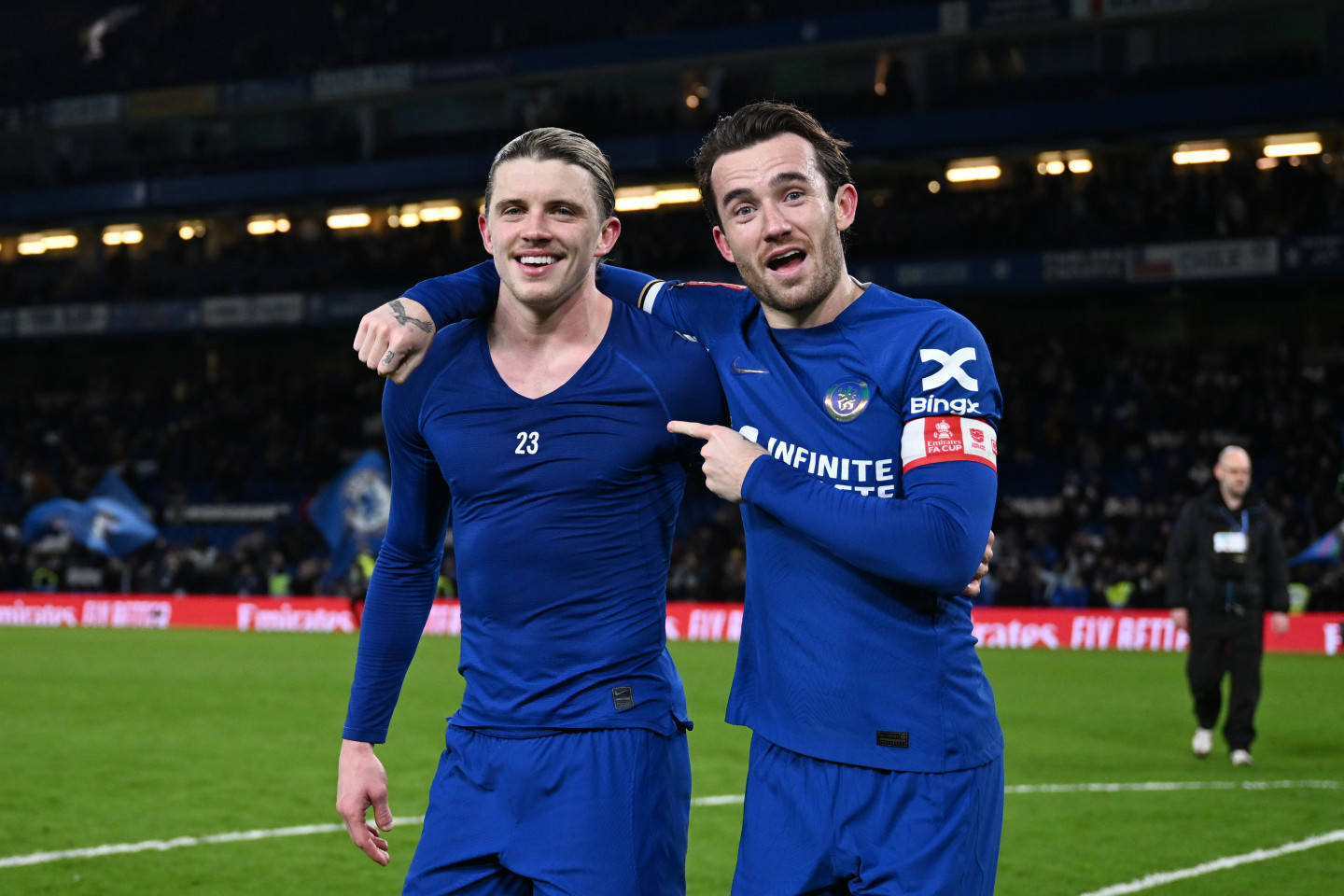 Chelsea fc down fill hotsell