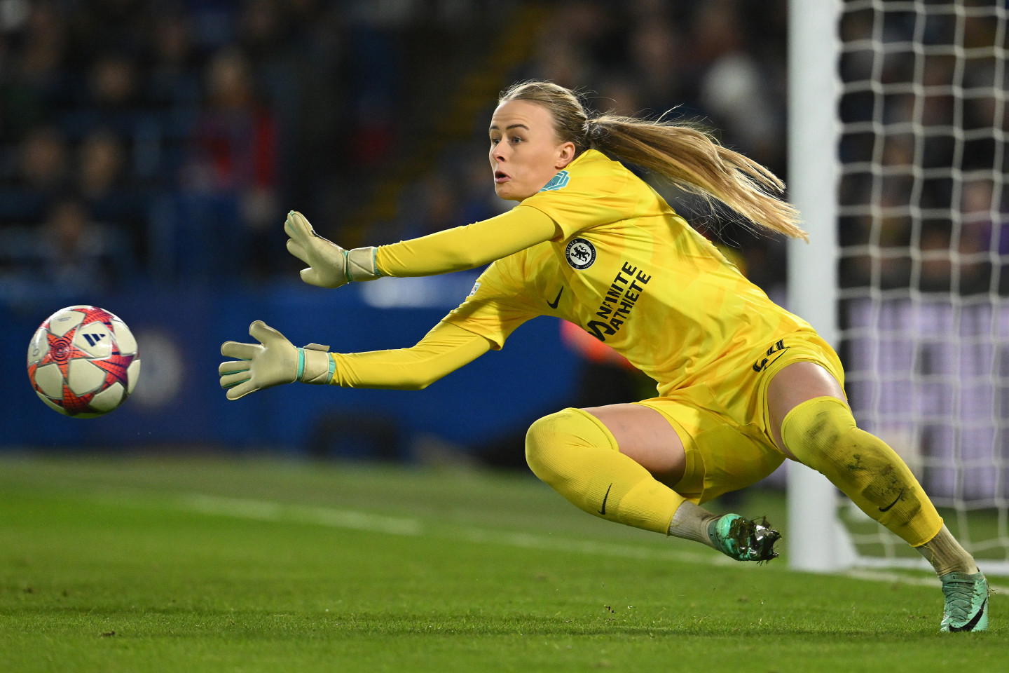 Interview: Hampton on achieving a dream and setting new standards | News | Official Site | Chelsea Football Club