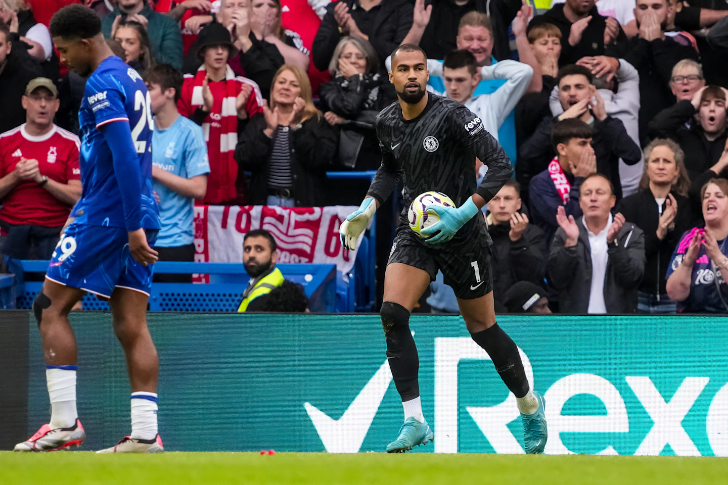 The brilliant and crucial Sanchez save that helped Chelsea finish