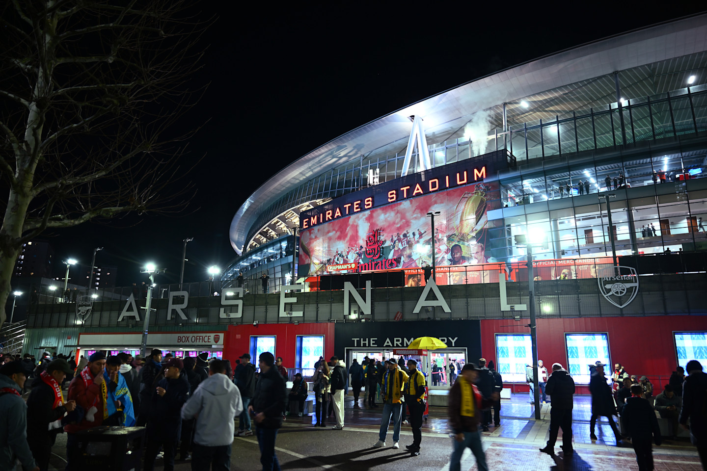 Emirates Stadium atmosphere during Arsenal vs Chelsea match