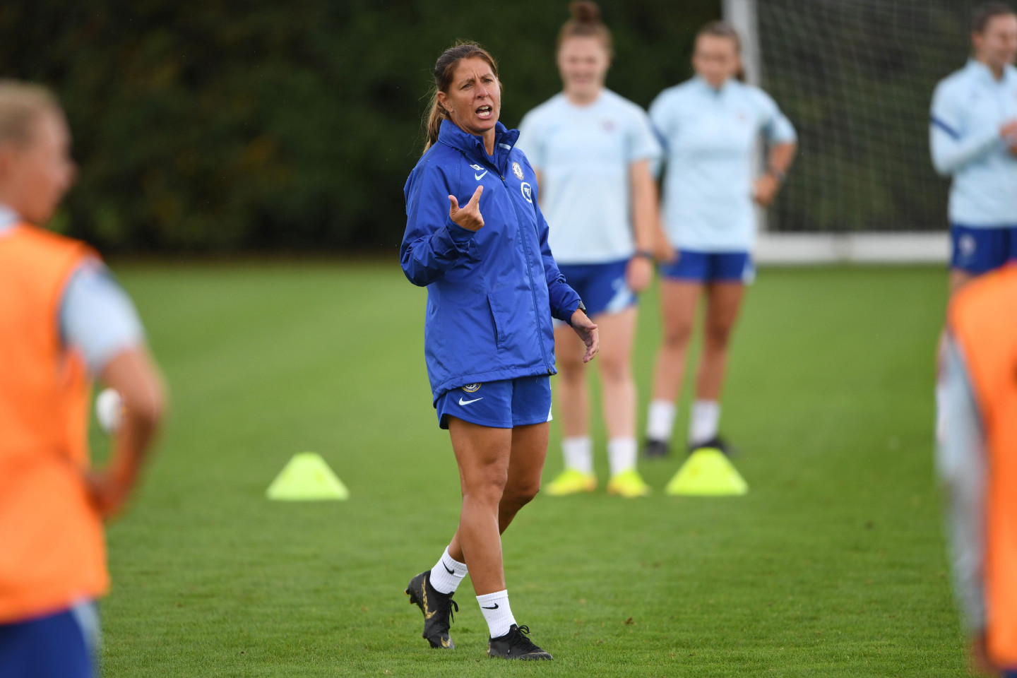 Chelsea women's coach online