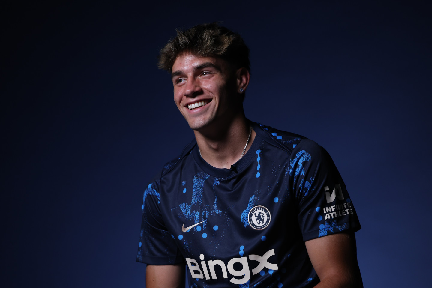 Marc Guiu menjadi starter saat Chelsea melawan Servette di pertandingan play-off UEFA Conference League