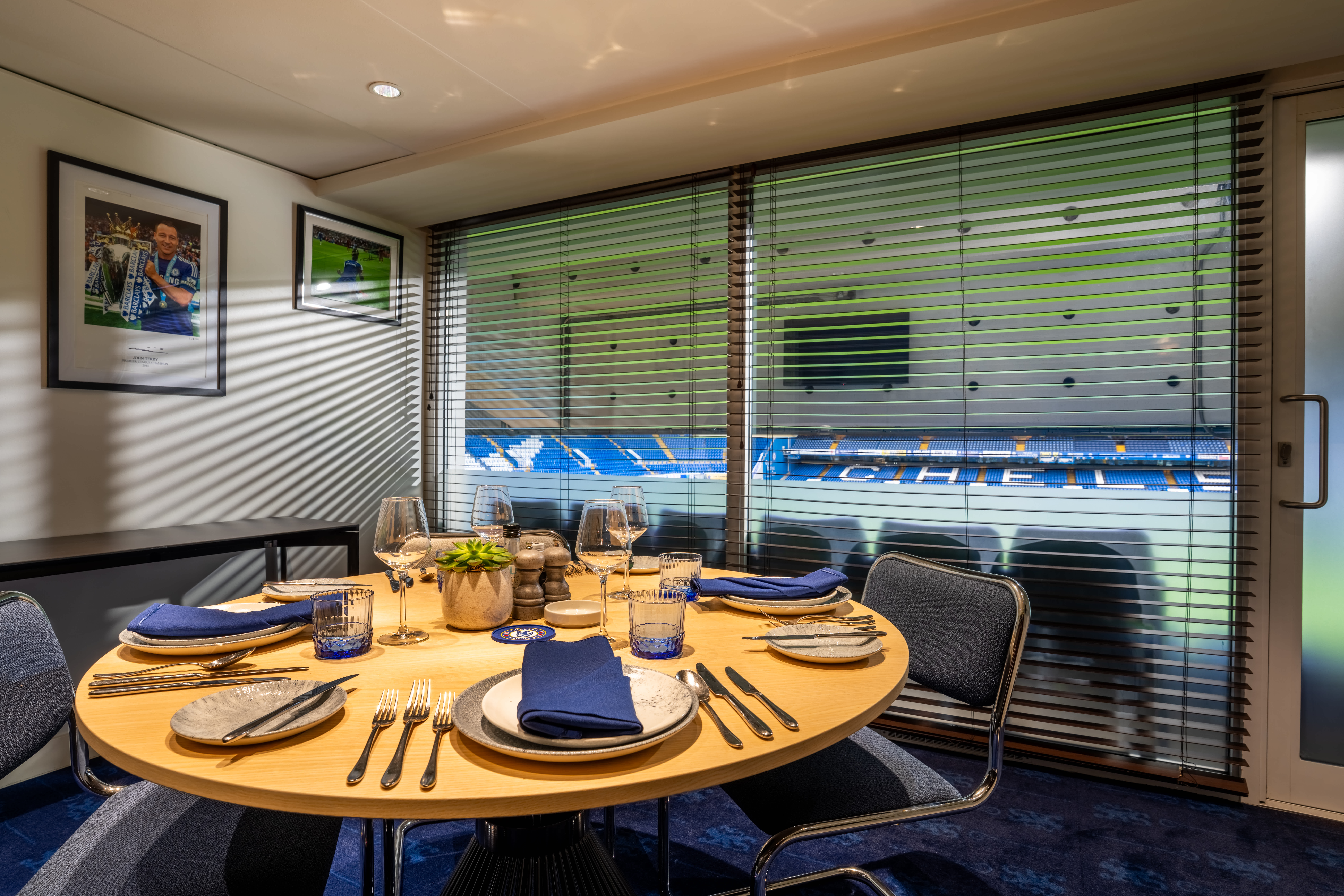 https://img.chelseafc.com/image/upload/f_auto/q_auto/v1790179856/supporters-clubs/2026.02.20_CHELSEA_FC_Hospitality_Spaces_02_1342-HDR.jpg